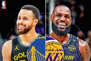 开云体育-万众瞩目！NBA官方晒出詹库海报为湖勇大战预热！
